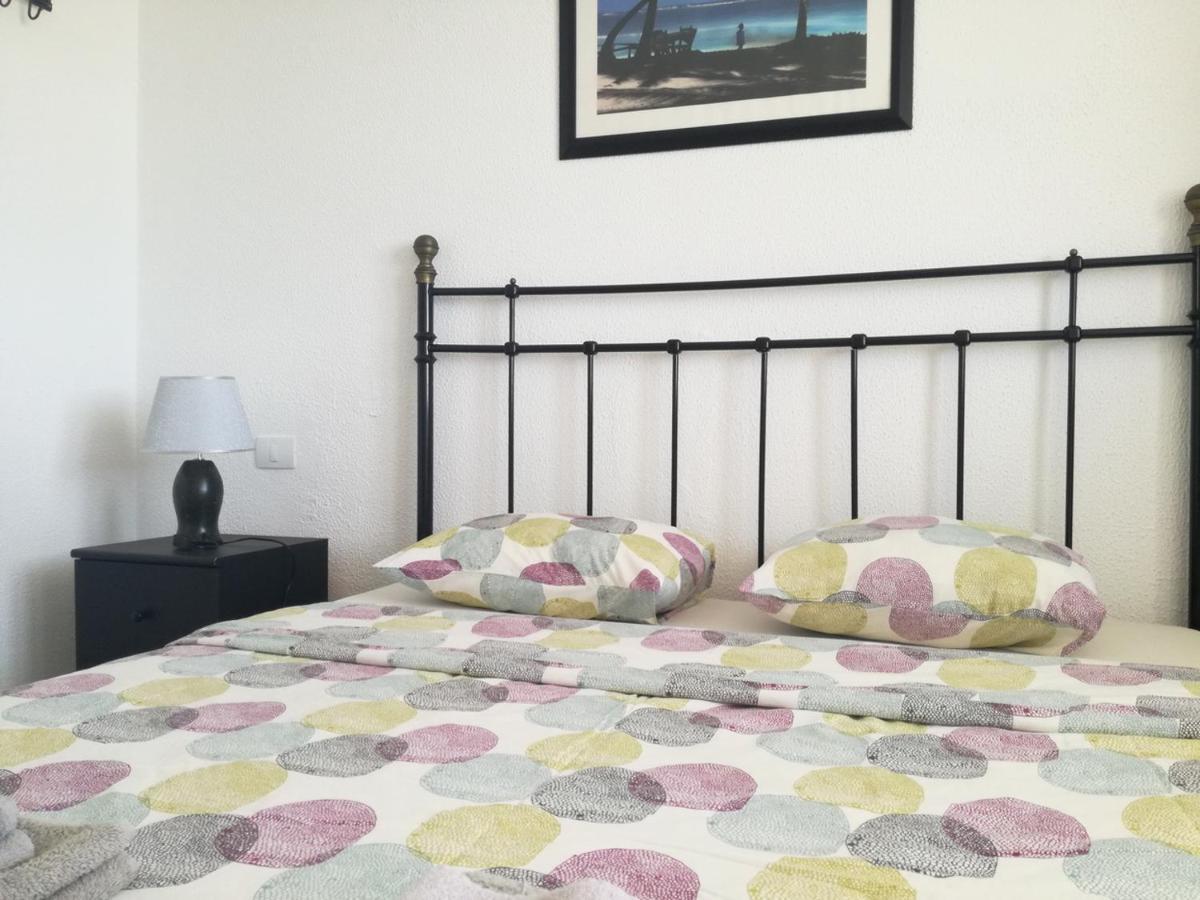 Two Bedroom Apartment 2 Min From Beach Mogan Bagian luar foto