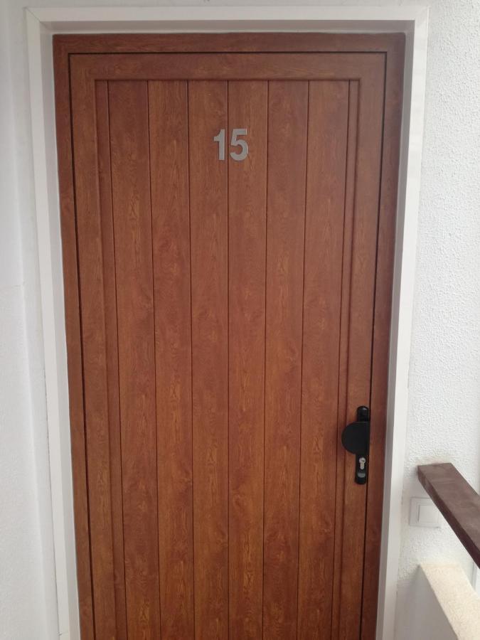 Two Bedroom Apartment 2 Min From Beach Mogan Bagian luar foto