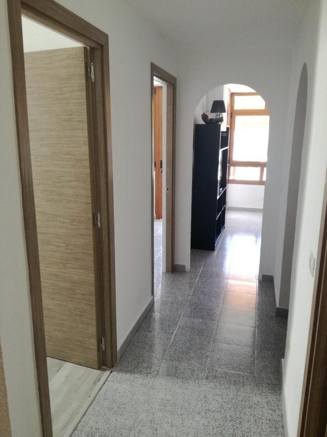Two Bedroom Apartment 2 Min From Beach Mogan Bagian luar foto