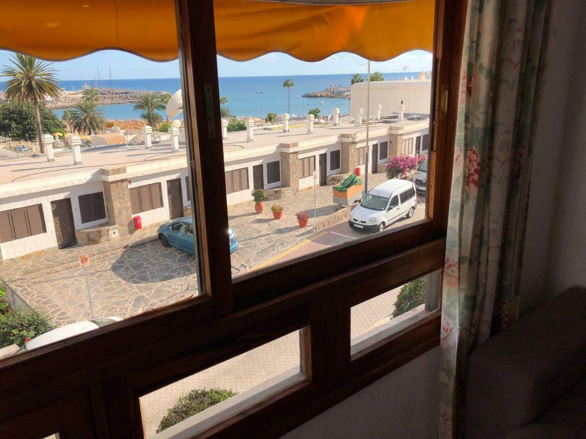 Two Bedroom Apartment 2 Min From Beach Mogan Bagian luar foto