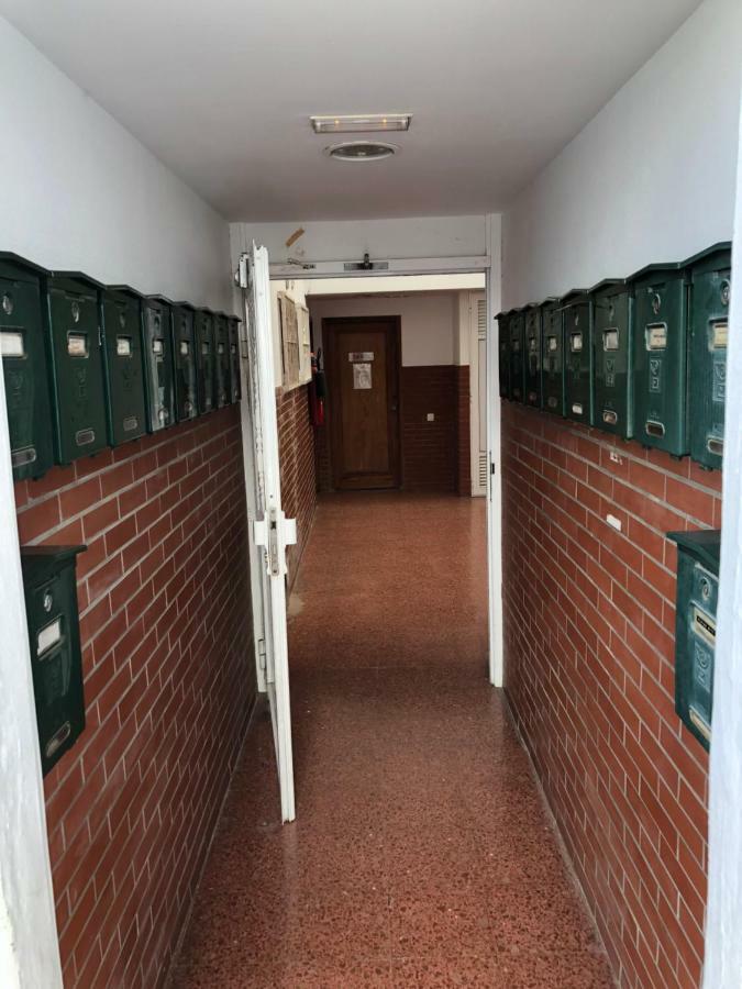 Two Bedroom Apartment 2 Min From Beach Mogan Bagian luar foto